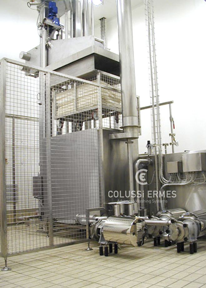 Machine de nettoyage certifiée pour l'élimination des bactéries sur les toiles de fromage