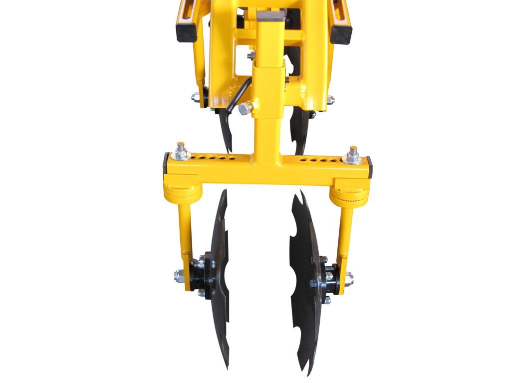 Outil agricole Strip-Work pour alternance des zones cultivées et non traitées