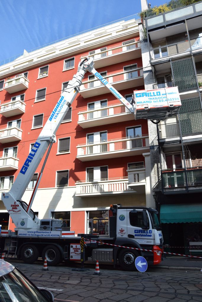 Édition spéciale déménagement du camion nacelle B-Lift 410 HR
