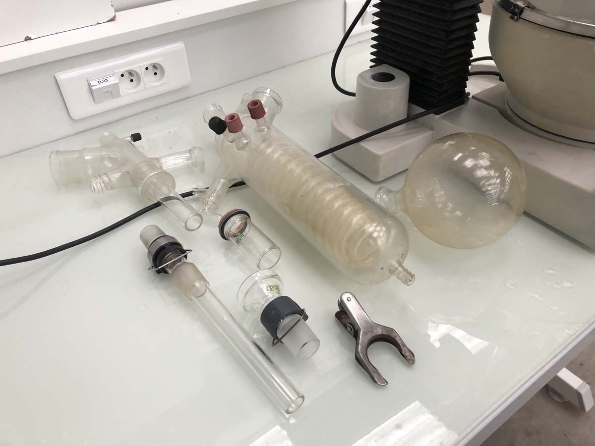 Rotavapeur büchi r124 et bain marie b480 d'occasion, de laboratoire pharmaceutique - p21091253_3