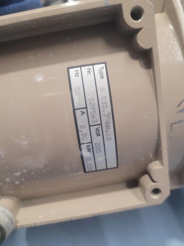 Pompe à vide KNF N035.3  AN.18_3