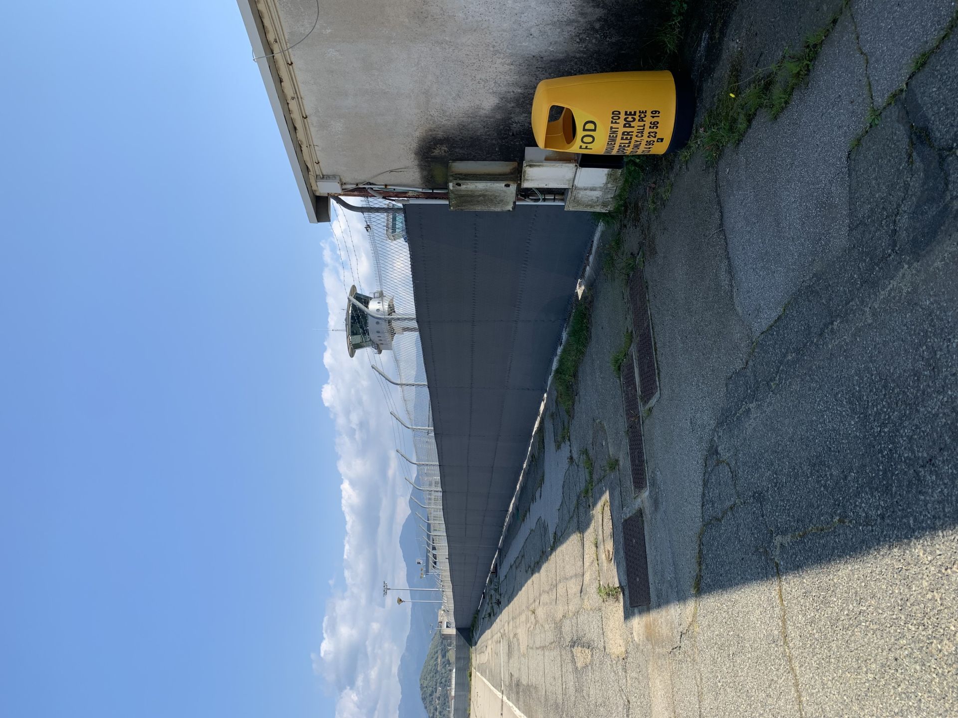 Poubelle personnalisable pour aviation