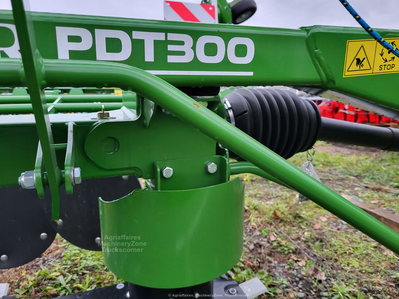 Faucheuse andaineuse - Largeur de coupe 3,40 m - PRONAR PDT 340 - Neuf - Garantie 3 ans_3