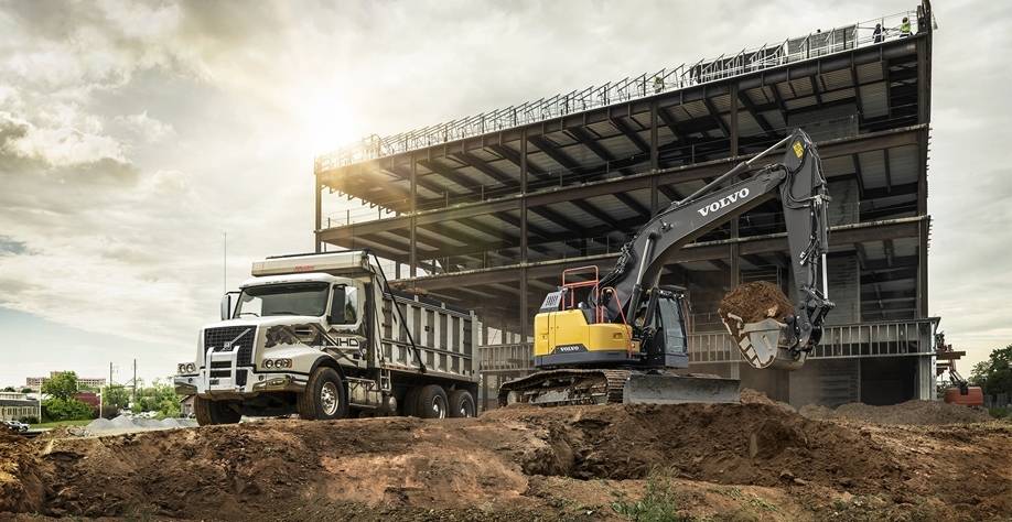 ECR355E GRANDES PELLES HYDRAULIQUES SUR CHENILLES VOLVO 34 100 - 38 000 KG /  180 KW_3