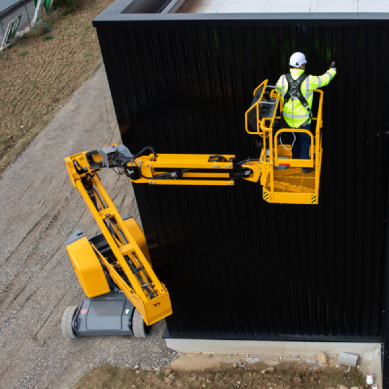 Nacelle Articulée SIGMA 16 m   idéale pour des travaux d'élévation  en Alpes -  disponible en achat neuf et en location de courte à longue durée_3