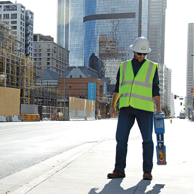 Détecteur électromagnétique RD8200 - détection et géoréférencement des réseaux complexes et zones denses_3