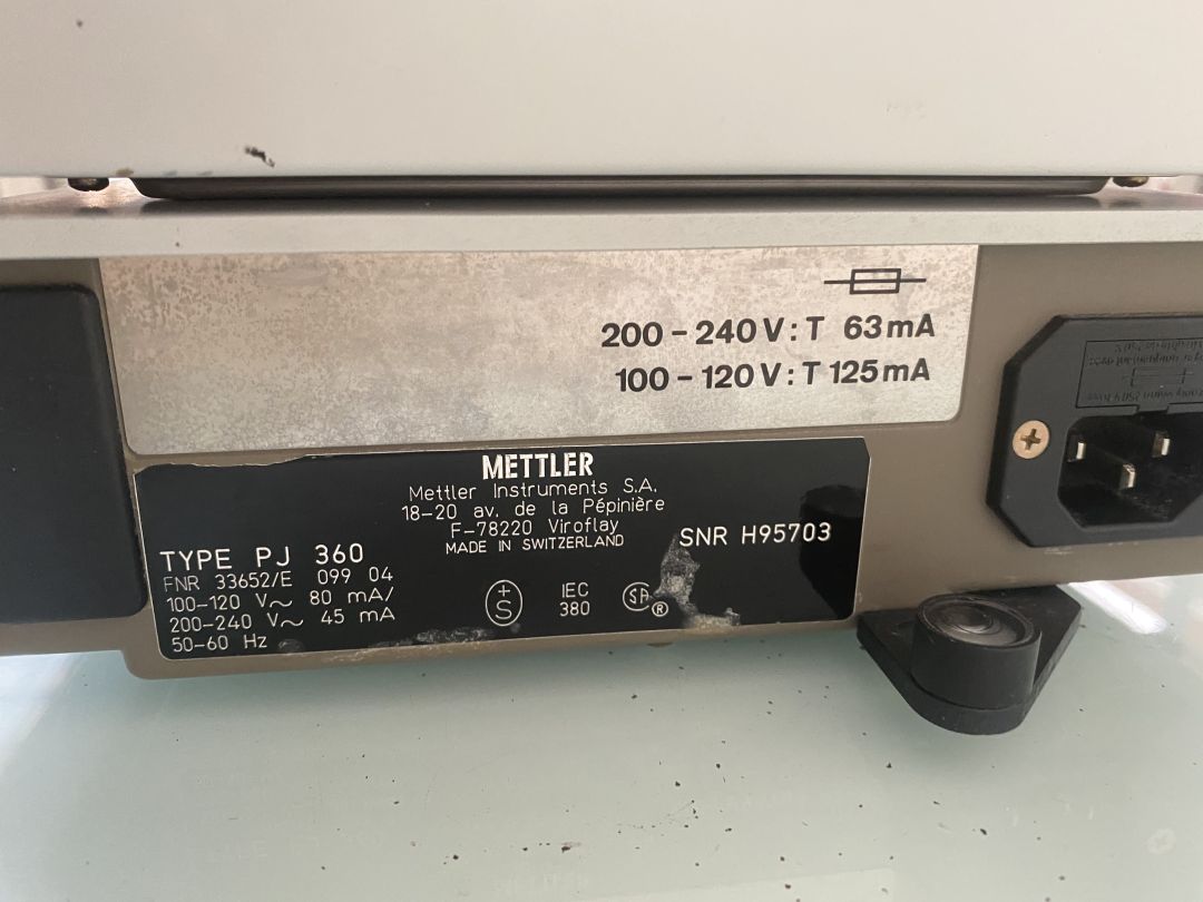 Équipement de pesée Mettler Toledo PJ 360 DeltaRange pour usage en laboratoire