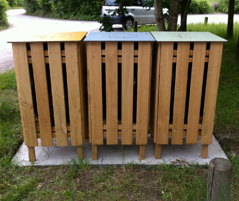 Corbeille carrée de tri sélectif en bois_3
