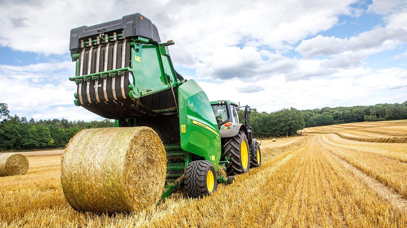 Machine à balles rondes avec chambre de 1,21 m et diamètre réglable jusqu'à 1,85 m