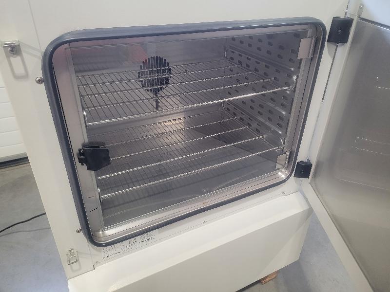 Incubateur / étuve réfrigéré BINDER KB-115 avec convection forcée 100°C_3