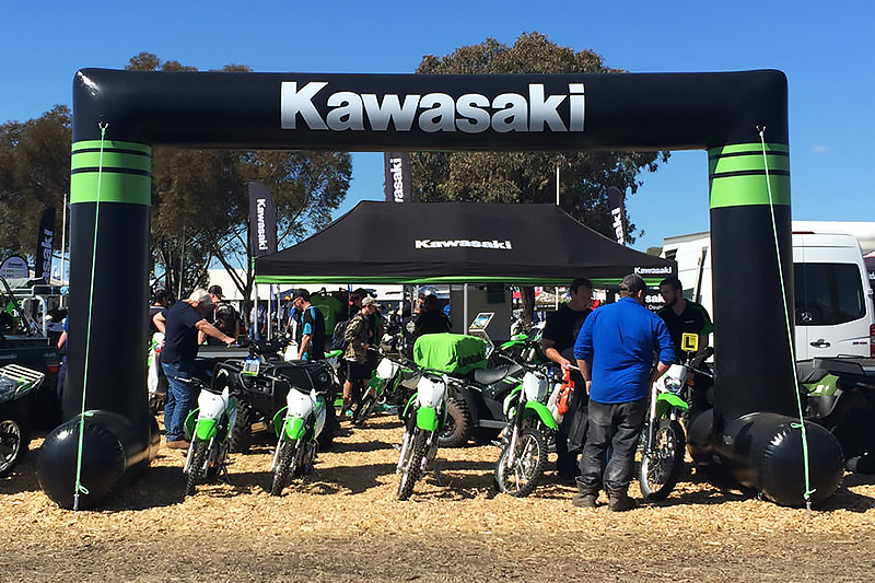 Arche publicitaire étanche et gonflable à l'air, sans soufflerie - idéale pour événements sportifs_3