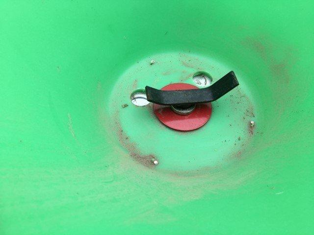 Distributeur d'engrais NC 350L PR - Occasion - Cuve plastique - Largeur 6-14m_3