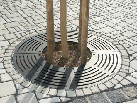 Grille d'arbre fonte type radial_3