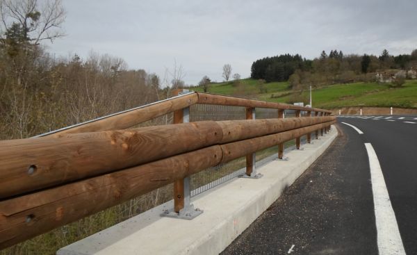 T40bp – h2w5 – asi b - glissière de sécurité - tertu - bois-métal, longueur 2 m_3