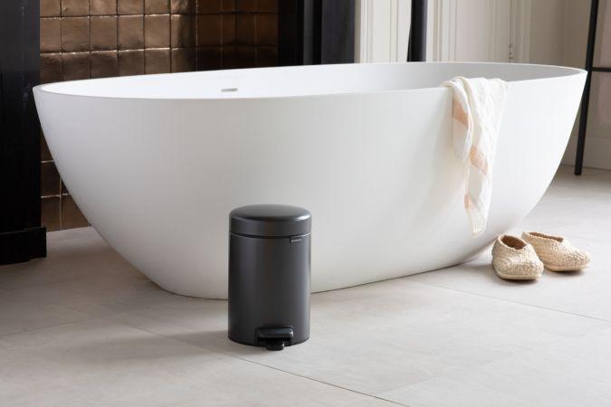 Poubelle à pédale newIcon 3 litres - Confident Grey - Compacte et écologique_3