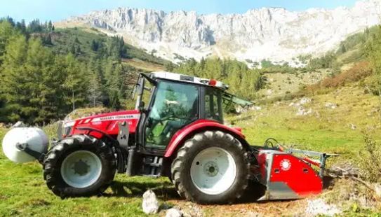 Broyeur de pierres et  forestier idéale pour une utilisation polyvalente pour les tracteurs de 100 ch et plus - ECOCRUSHER PTH PRODUCTS_3