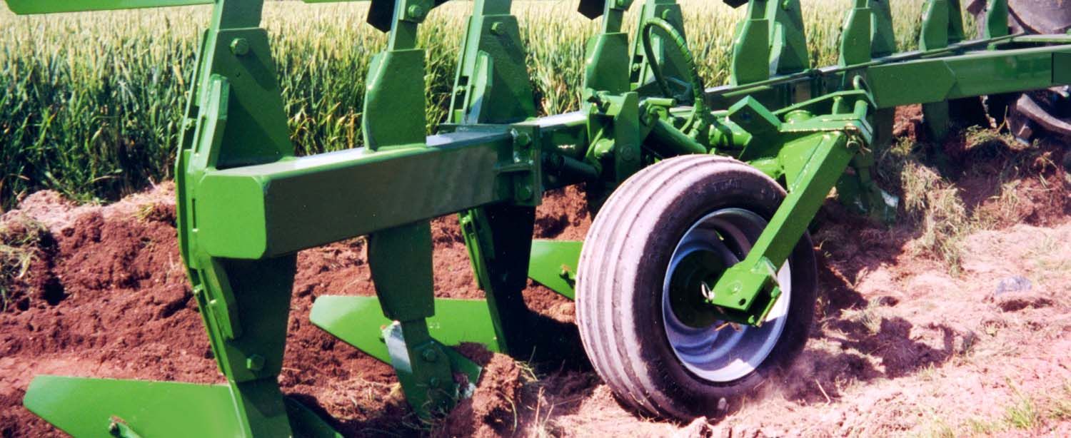 Sl - charrue agricole - charlier - 4 à 6 corps_3