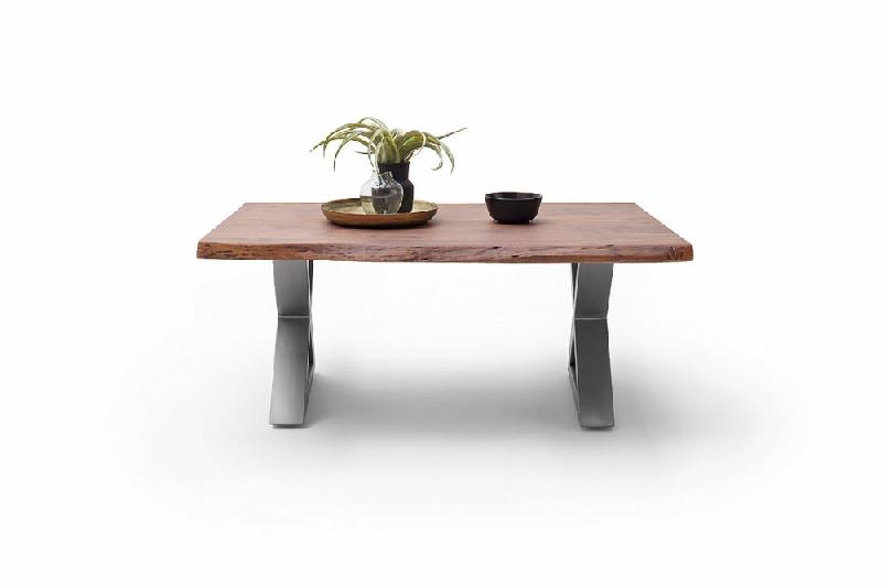 Table basse Claren - plateau 110 cm en acacia massif teinte noyer - piétement en X acier brossé_3