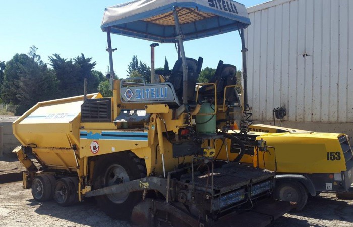 Engin de chantier Bitelli BB632 avec moteur DEUTZ F4L 1011 F