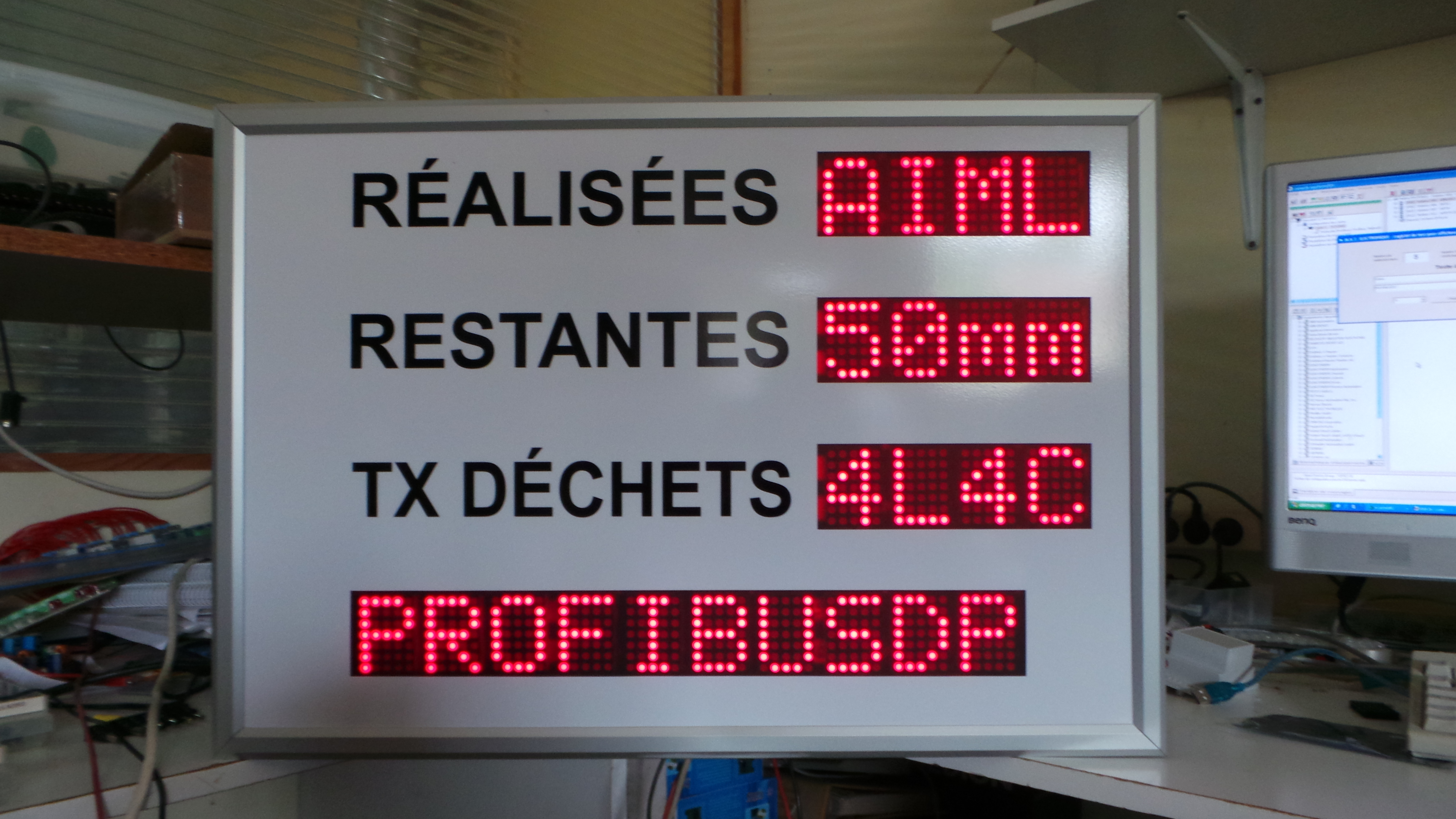 Afficheur industrielle multi-caractères alphanumériques, multi-lignes idéal pour le ligne de production, atelier... - Série AIML - AIMLBC - AIML3C - AIML7C_3