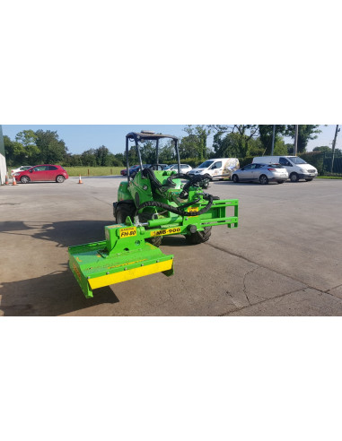 Broyeur frontal MB900 conçu pour des travaux paysagers et agricoles