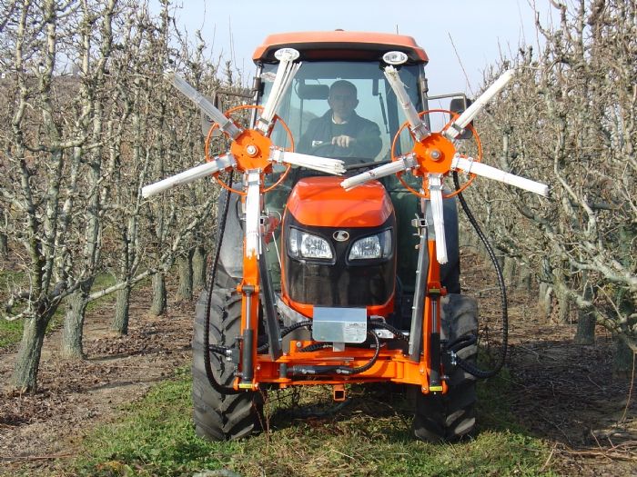 Andaineur BV05 Elite Frut - 4,66m - Réglage hydraulique et pliage des bras_3