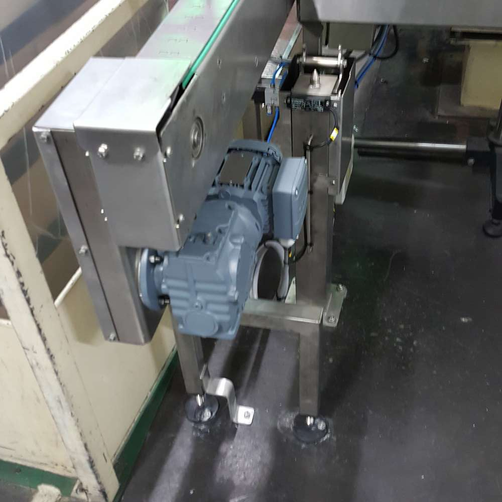 Convoyeur de passage d'homme ouvrant vertical ou horizontale - cms_3