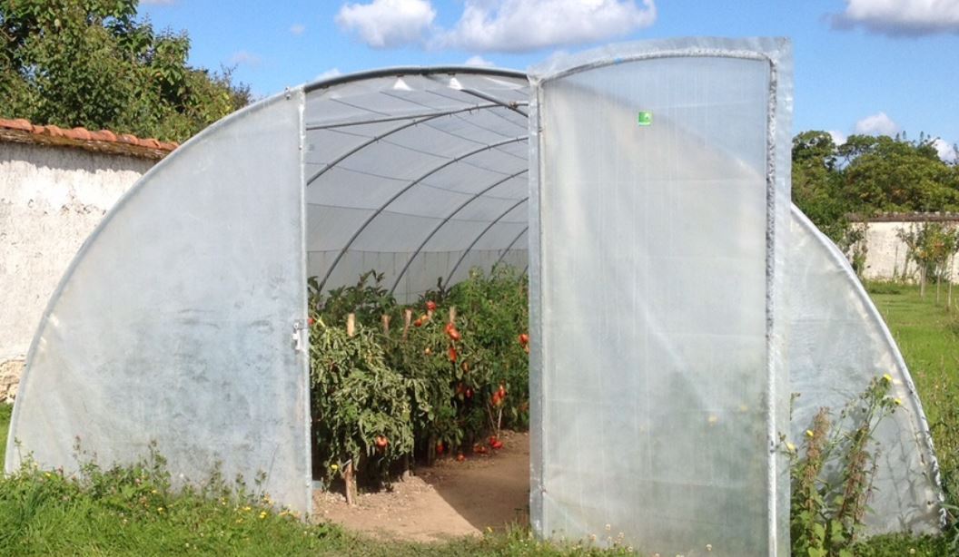 Serres tunnel à structure classique en acier galvanisé avec toiture anti-UV - Plusieurs dimensions disponibles_3