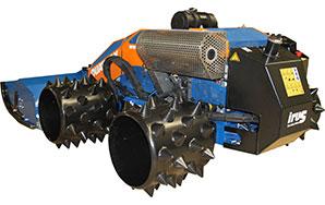 Débroussailleuse adaptée aux terrains accidentés avec marche en crabe optionnelle