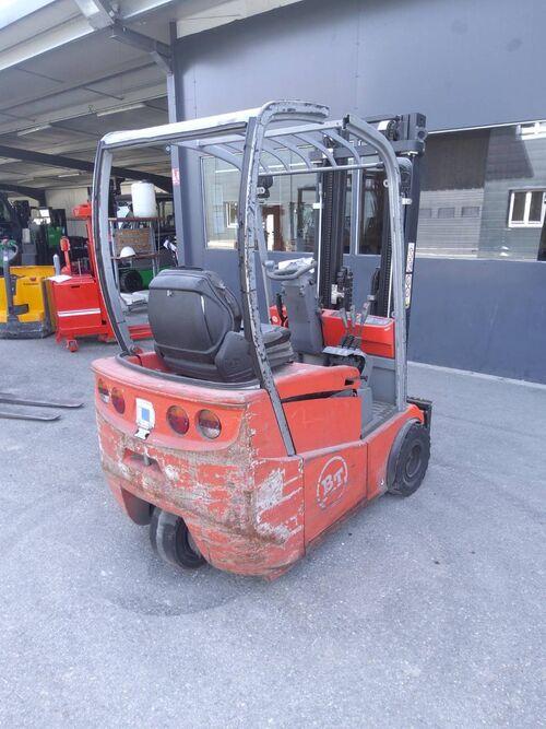 Chariot élévateur électrique BT C3E150R 3252 disponible en occasion et en location de courte à longue durée_3