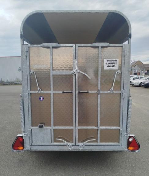 Remorque pour transport d'animaux - 3,00 X 1,50 X 2,00 M - 2000KG - MAGNUM VAN BOVIN OFFALY ALU_3