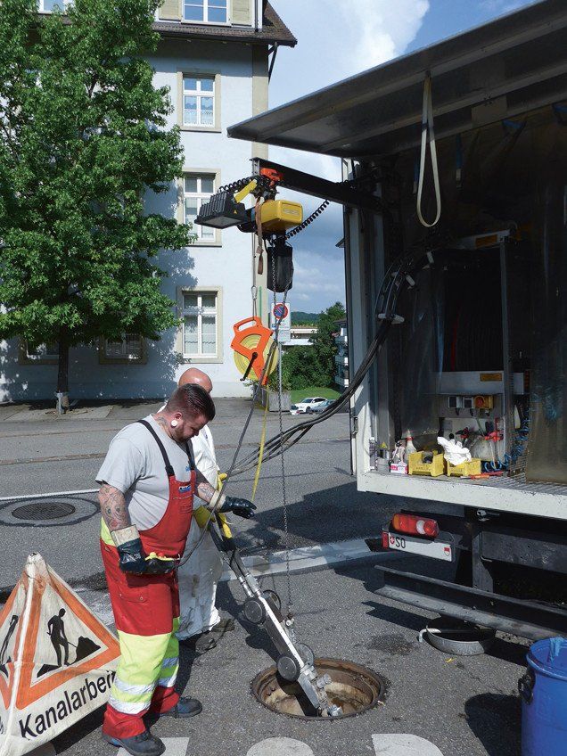 GP - Palan à chaîne GIS AG - Capacité de levage jusqu'à 2500 kg - Protection IP65 - Version monophasée ou triphasée_3