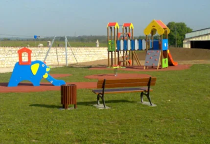 Banc public BOLIT_3