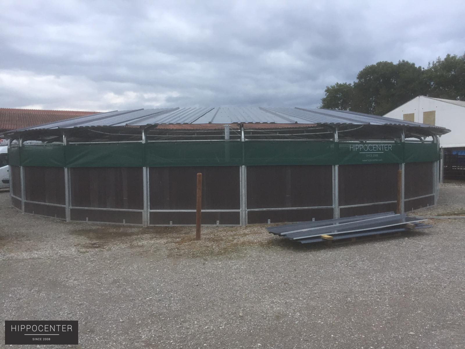 Marcheur pour chevaux professionnel - Toiture acier de 3m50 - Existe en 12, 15, 16, 18, 20m_3