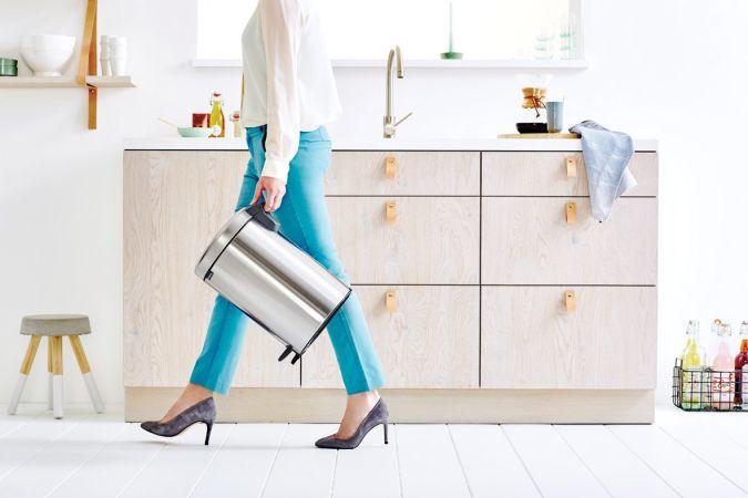 Poubelle à pédale newIcon 12 litres - Matt Steel Fingerprint Proof - Design intemporel et pratique_3