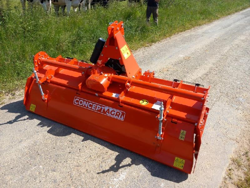 Fraise rotative Perugini RF-180 - Occasion - 1,8 m avec cardan renforcé et 6 lames hélicoïdales_3