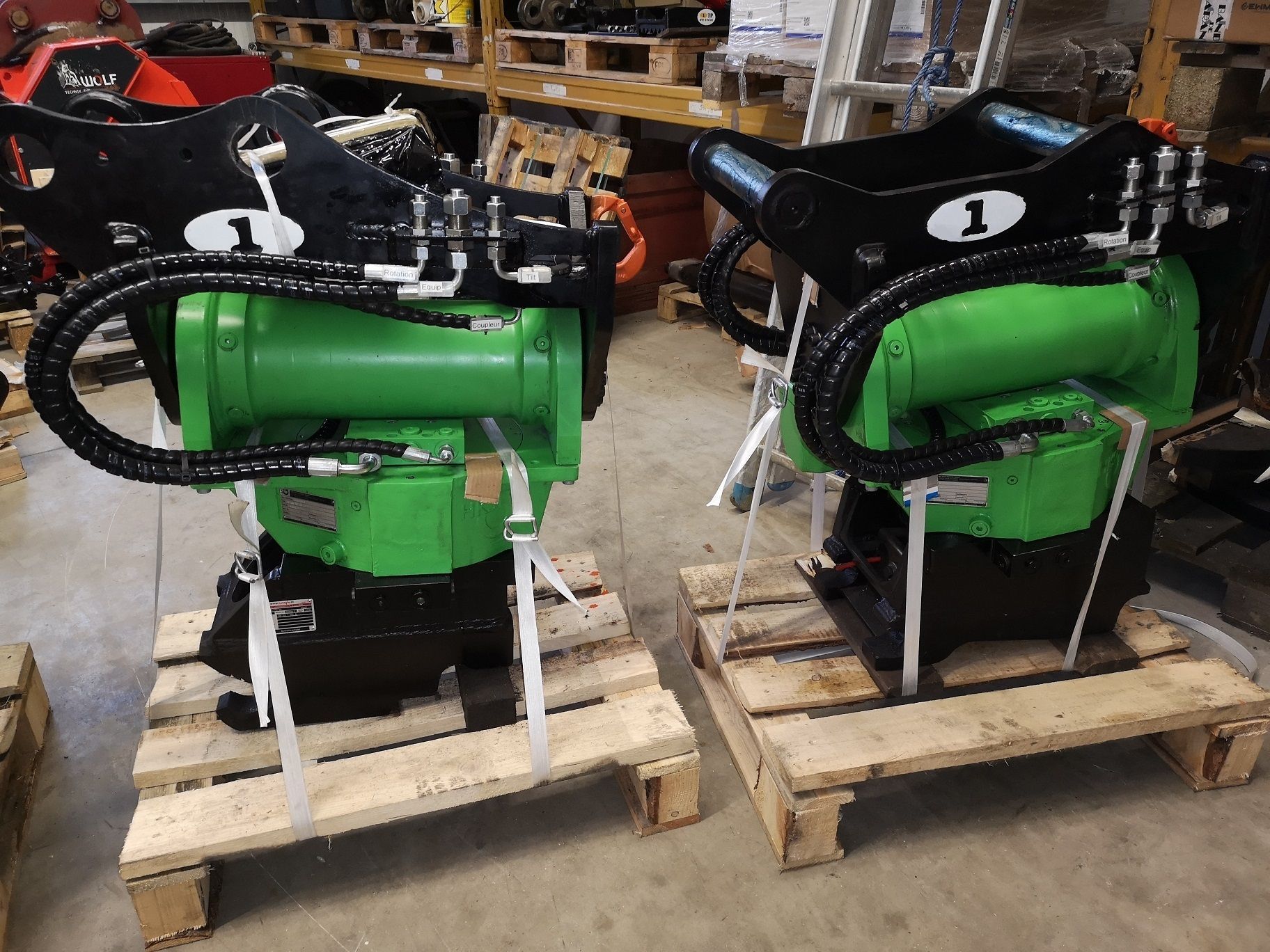 Système d'inclinaison sans vérins pour excavatrices