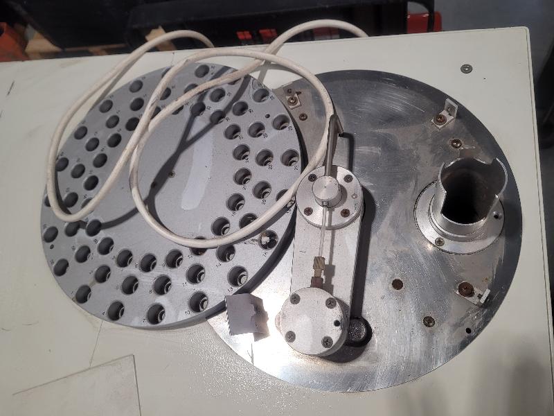 Analyseur ELEMENTAR Vario Max pour pièces_3