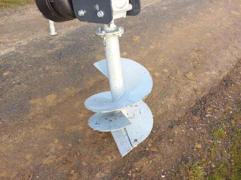 Tarière NC à déport hydraulique MC - Vis diamètre 25 et 50 - En occasion_3