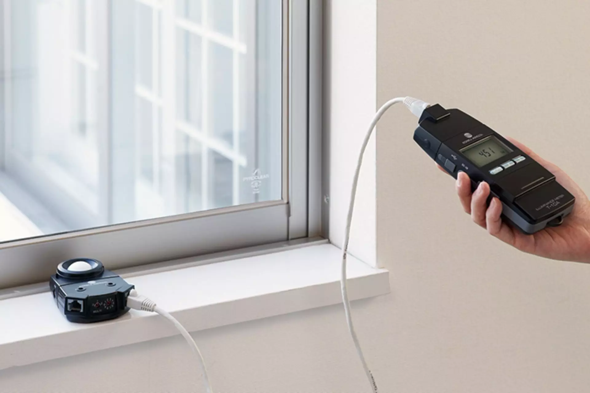 Luxmètre T-10A / T-10MA / T-10WsA - compact et léger pour analyses précises de l'éclairement lumineux_3