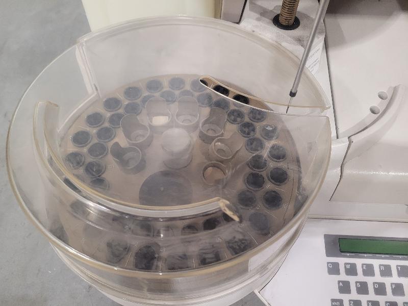 Analyseur de laboratoire pharmacia diagnistics ab unicap100 v1 pour pièces_3