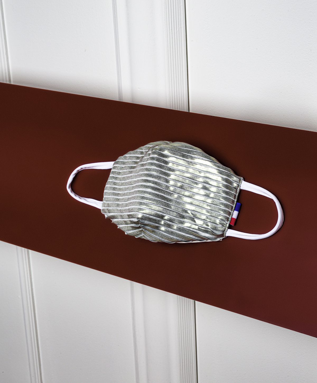 Masque barrière grand public - Nude Dreams - couleur argentée ergonomique - 100% made in France_4