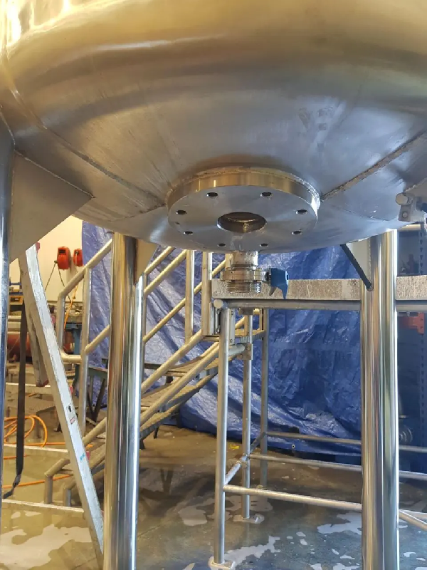 Cuve en acier inoxydable 1100 litres d'occasion - référence : c3954_3