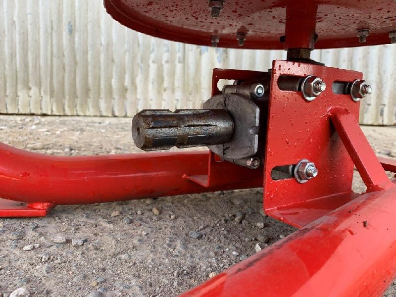 Distributeur d'engrais NC 300 JM - Monodisque - Capacité 300kg - Largeur 6-14m - Occasion_3
