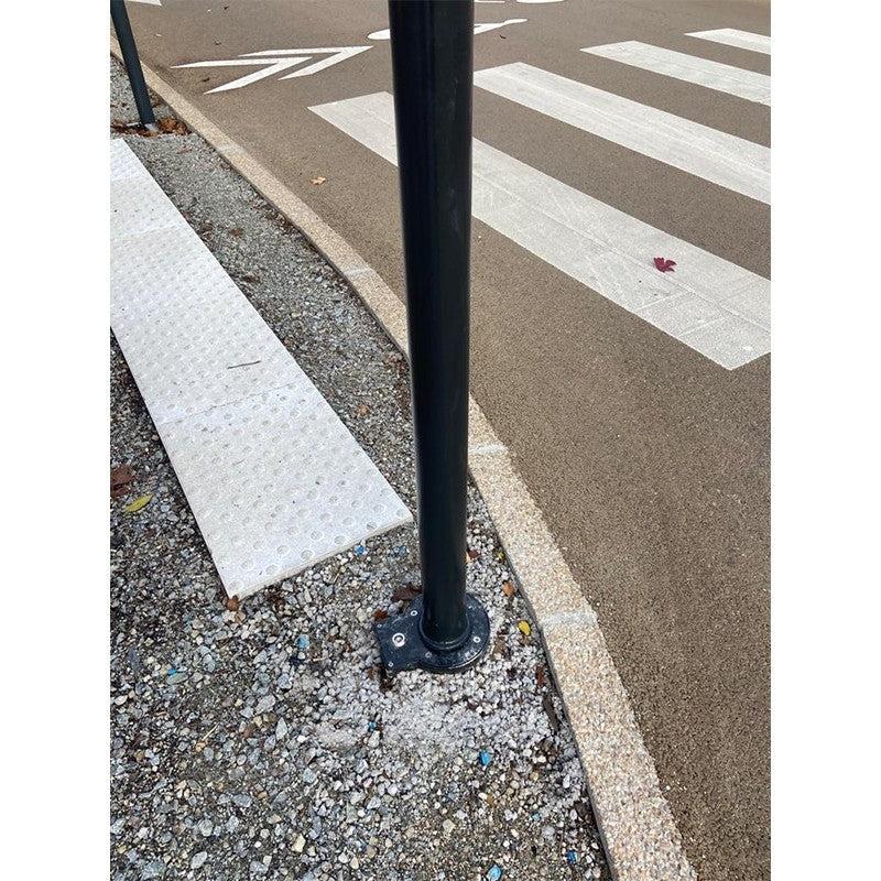 Base à sceller pour poteau à mémoire de forme - 120_3