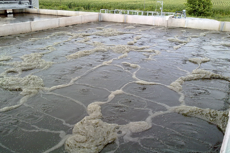 Stations d'épuration des eaux usées physico-chimiques et biologiques - installations pour rejets industriels et traitement des polluants_3