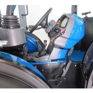 Machine agricole équipée d’un système hydraulique à double circuit