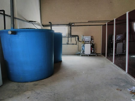 Système de recyclage d'eau pour les installations de lavage voiture, bus, camion, avion et train - Débit de 50 à 600 litres / minute - FREYLIT_3