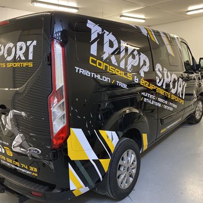 Marquage haute qualité pour véhicule utilitaire professionnel