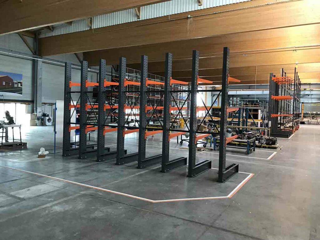 Rayonnage cantilever pour l'entreposage des marchandises longues : tubes, profilés métalliques, planches_3